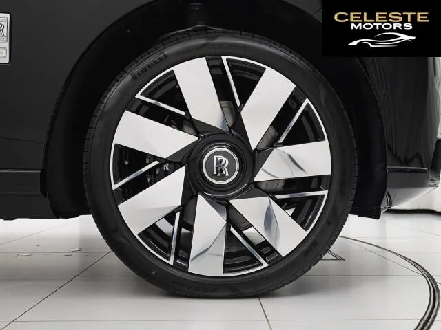 ROLLS-ROYCE Cullinan 2026 — photo 4 sur 8
