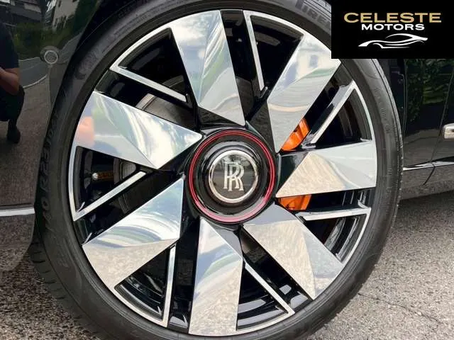 ROLLS-ROYCE Cullinan 2025 — photo 3 sur 8