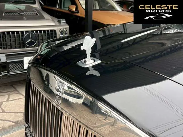 ROLLS-ROYCE Cullinan 2025 — photo 4 sur 8