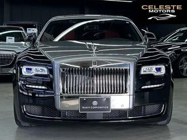 ROLLS-ROYCE Ghost 2017 — photo 1 sur 8