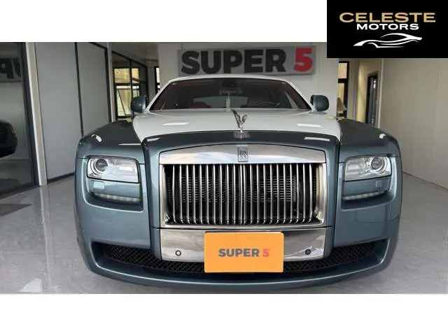 ROLLS-ROYCE Ghost 2010 — photo 1 sur 8