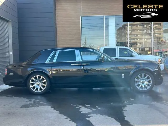 ROLLS-ROYCE Phantom 2013 — photo 2 sur 8