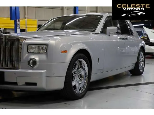 ROLLS-ROYCE Phantom 2008 — photo 7 sur 8