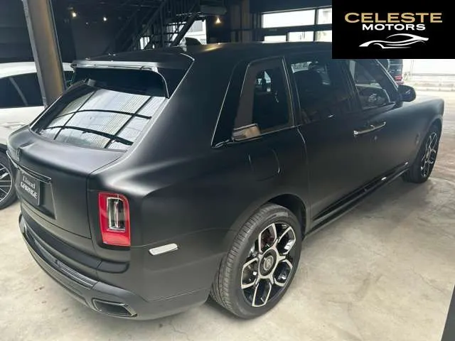 ROLLS-ROYCE Black Badge Cullinan 2021 — photo 8 sur 8