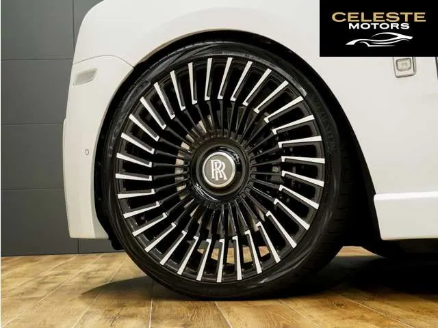 ROLLS-ROYCE Cullinan 2019 — photo 4 sur 8