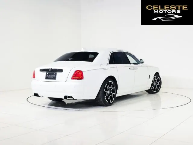 ROLLS-ROYCE Black Badge Ghost 2018 — photo 2 sur 8