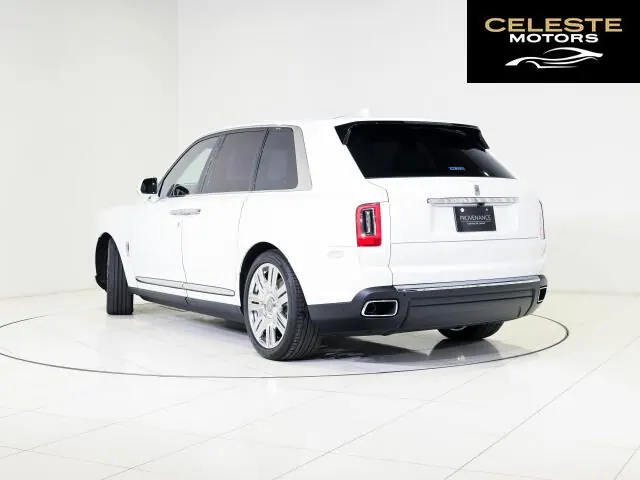 ROLLS-ROYCE Cullinan 2019 — photo 2 sur 8