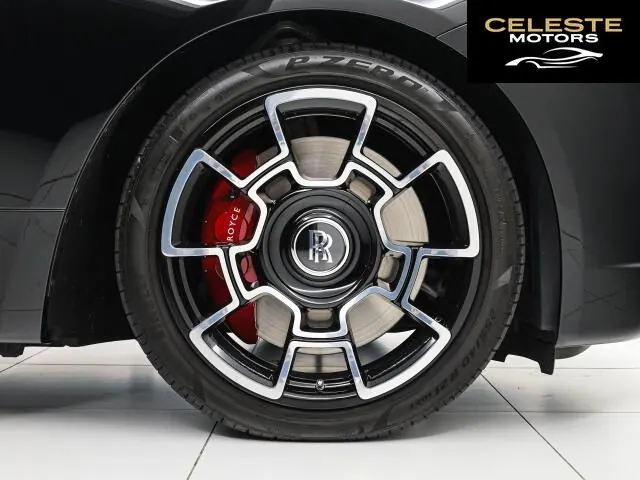 ROLLS-ROYCE Black Badge Wraith 2020 — photo 3 sur 8