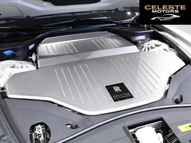 ROLLS-ROYCE Spectre 2025 — photo 4 sur 8