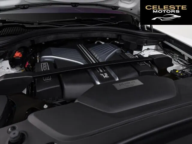 ROLLS-ROYCE Black Badge Cullinan 2023 — photo 5 sur 8