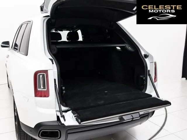 ROLLS-ROYCE Black Badge Cullinan 2023 — photo 6 sur 8