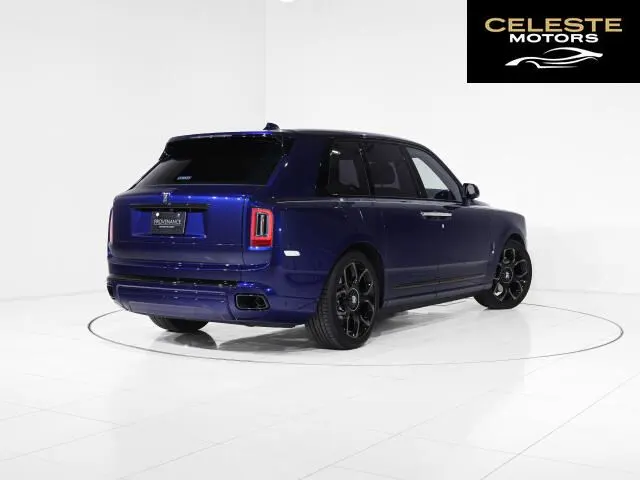 ROLLS-ROYCE Black Badge Cullinan 2023 — photo 6 sur 8