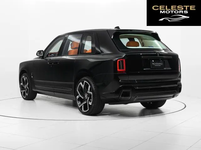 ROLLS-ROYCE Black Badge Cullinan 2026 — photo 2 sur 8