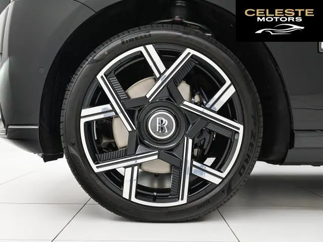 ROLLS-ROYCE Black Badge Cullinan 2026 — photo 4 sur 8