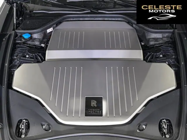 ROLLS-ROYCE Spectre 2024 — photo 5 sur 8