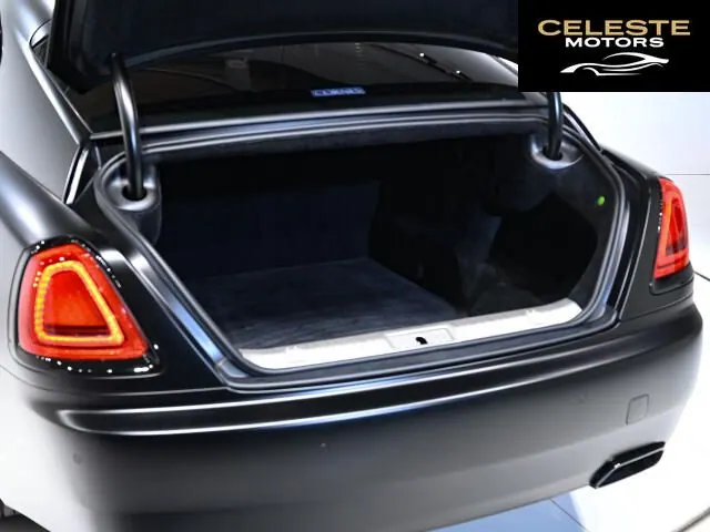 ROLLS-ROYCE Black Badge Wraith 2023 — photo 5 sur 8