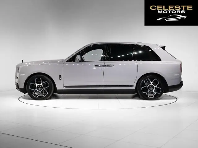 ROLLS-ROYCE Black Badge Cullinan 2021 — photo 2 sur 8