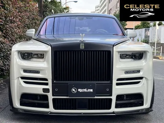 ROLLS-ROYCE Phantom 2018 — photo 7 sur 8