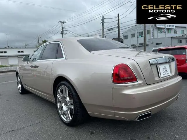 ROLLS-ROYCE Ghost 2018 — photo 7 sur 8