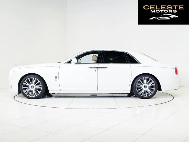 ROLLS-ROYCE Ghost 2019 — photo 1 sur 8