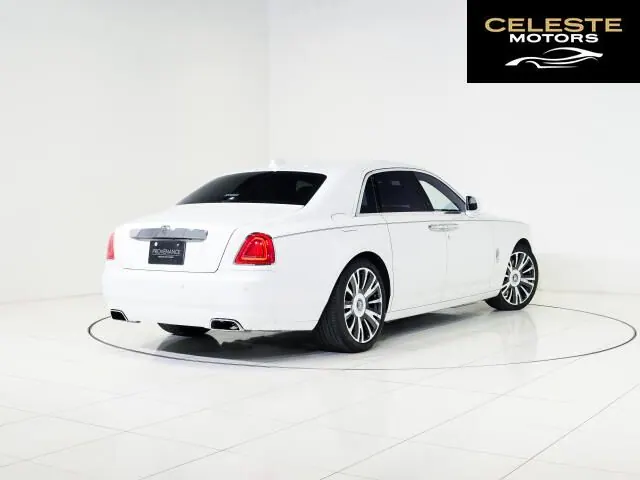 ROLLS-ROYCE Ghost 2019 — photo 2 sur 8