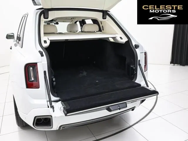 ROLLS-ROYCE Black Badge Cullinan 2025 — photo 5 sur 8