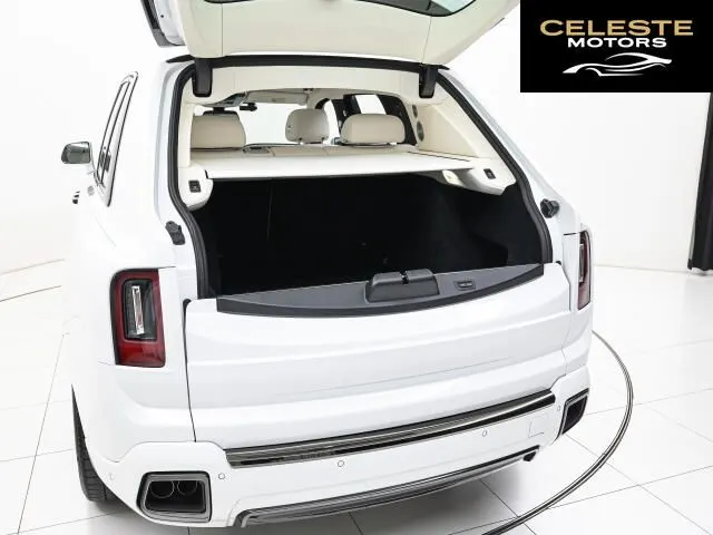 ROLLS-ROYCE Black Badge Cullinan 2025 — photo 6 sur 8
