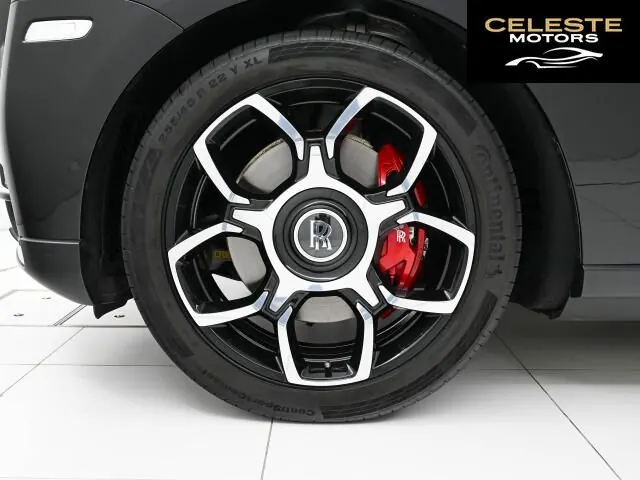 ROLLS-ROYCE Black Badge Cullinan 2019 — photo 3 sur 8