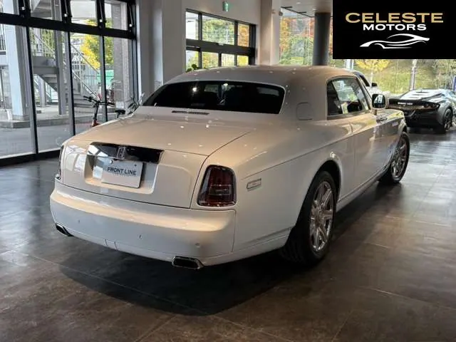 ROLLS-ROYCE Phantom Coupé 2015 — photo 2 sur 8