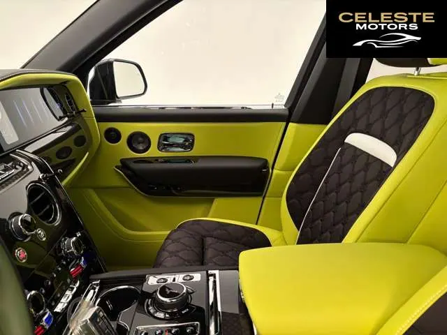 ROLLS-ROYCE Black Badge Cullinan 2025 — photo 3 sur 8