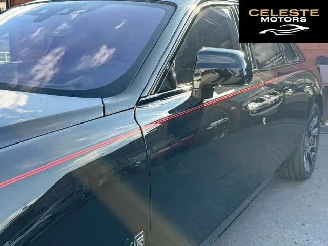ROLLS-ROYCE Black Badge Ghost 2024 — photo 3 sur 8