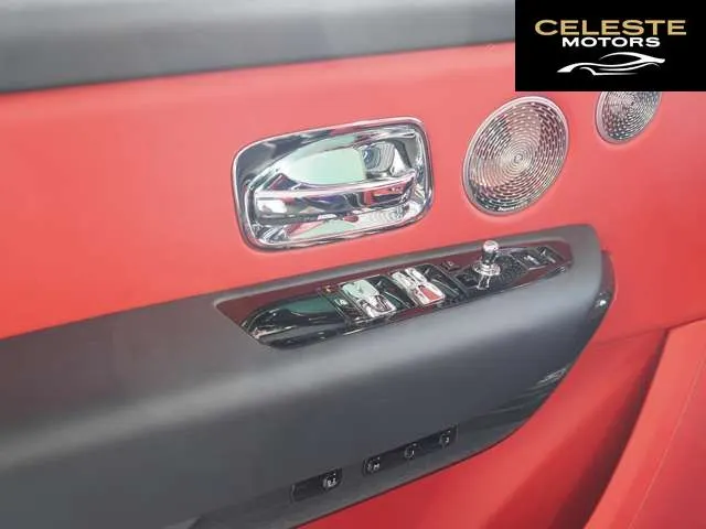 ROLLS-ROYCE Black Badge Cullinan 2021 — photo 7 sur 8