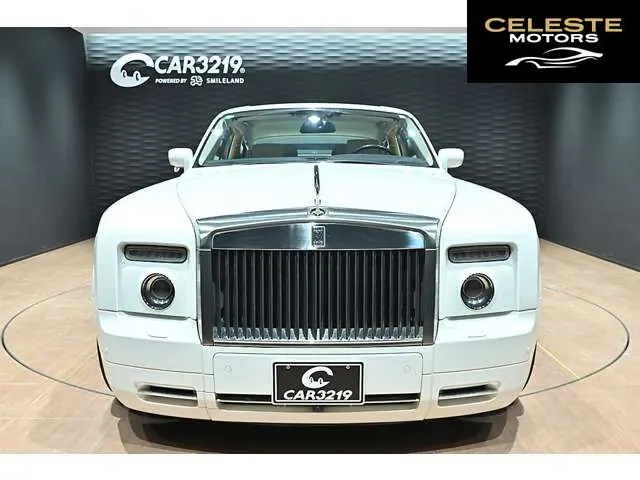 ROLLS-ROYCE Phantom Coupé 2009 — photo 2 sur 8