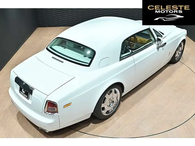 ROLLS-ROYCE Phantom Coupé 2009 — photo 5 sur 8
