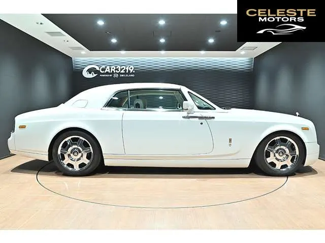ROLLS-ROYCE Phantom Coupé 2009 — photo 6 sur 8