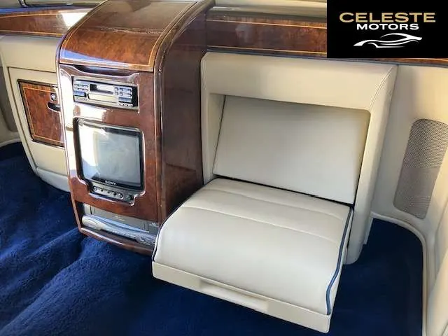 ROLLS-ROYCE Silver Spur 1999 — photo 8 sur 8