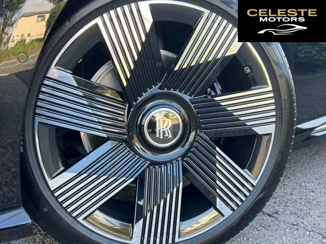 ROLLS-ROYCE Spectre 2024 — photo 6 sur 8