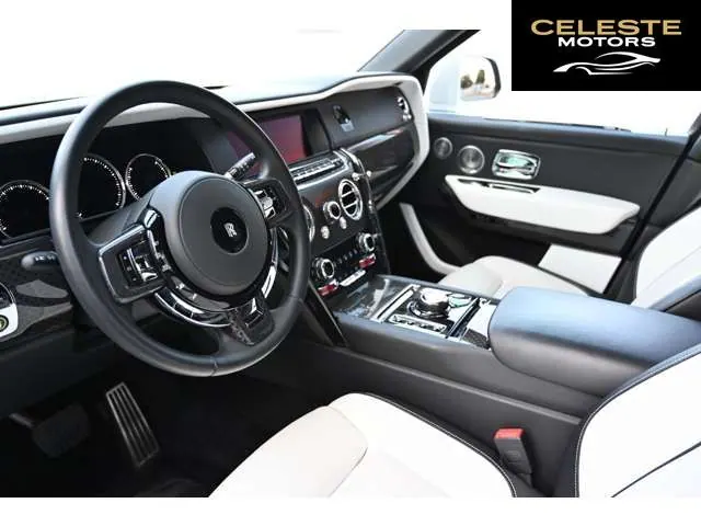 ROLLS-ROYCE Black Badge Cullinan 2022 — photo 3 sur 8