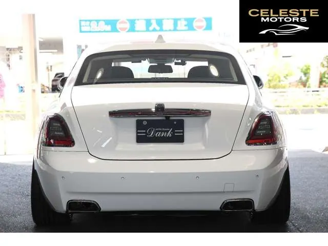 ROLLS-ROYCE Ghost 2021 — photo 2 sur 8