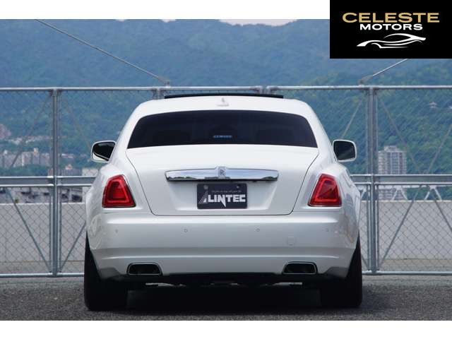 ROLLS-ROYCE Ghost 2011 — photo 3 sur 8