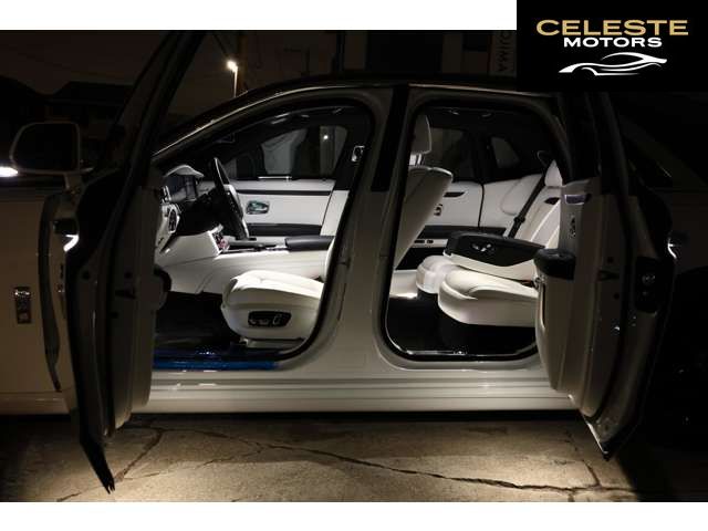 ROLLS-ROYCE Ghost 2021 — photo 8 sur 8