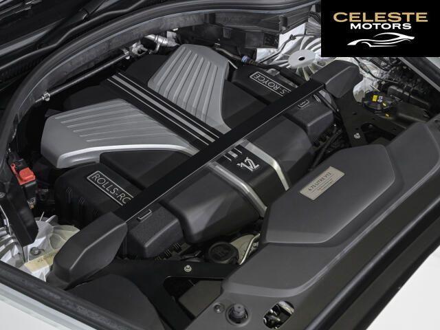 ROLLS-ROYCE Cullinan 2024 — photo 6 sur 8