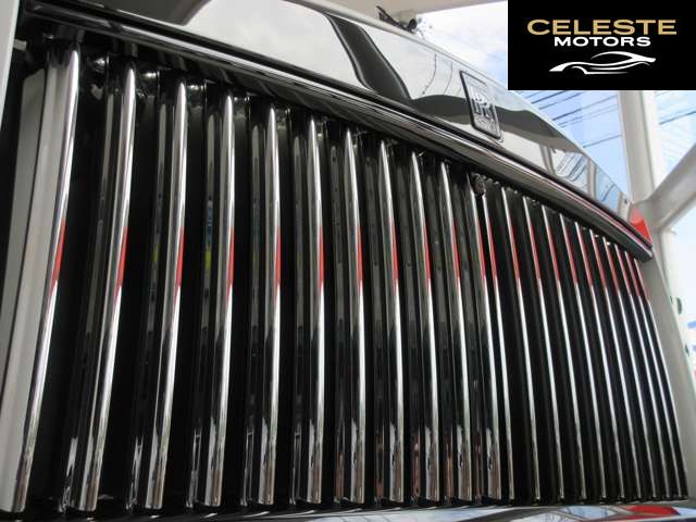 ROLLS-ROYCE Black Badge Cullinan 2026 — photo 2 sur 8