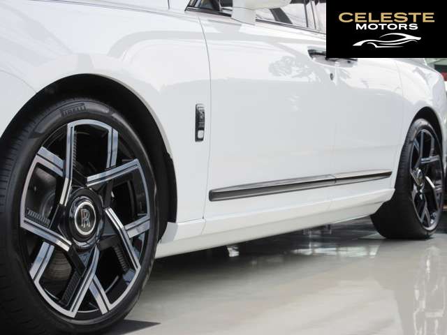 ROLLS-ROYCE Black Badge Cullinan 2026 — photo 5 sur 8