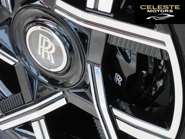 ROLLS-ROYCE Black Badge Cullinan 2026 — photo 8 sur 8