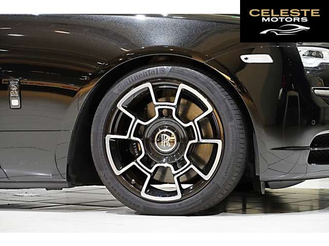 ROLLS-ROYCE Black Badge Dawn 2019 — photo 3 sur 8