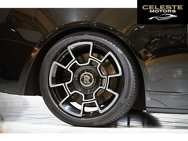 ROLLS-ROYCE Black Badge Dawn 2019 — photo 4 sur 8