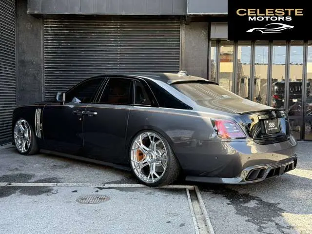 ROLLS-ROYCE Ghost 2023 — photo 1 sur 8