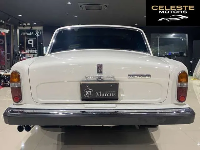 ROLLS-ROYCE Silver Shadow 1977 — photo 2 sur 8