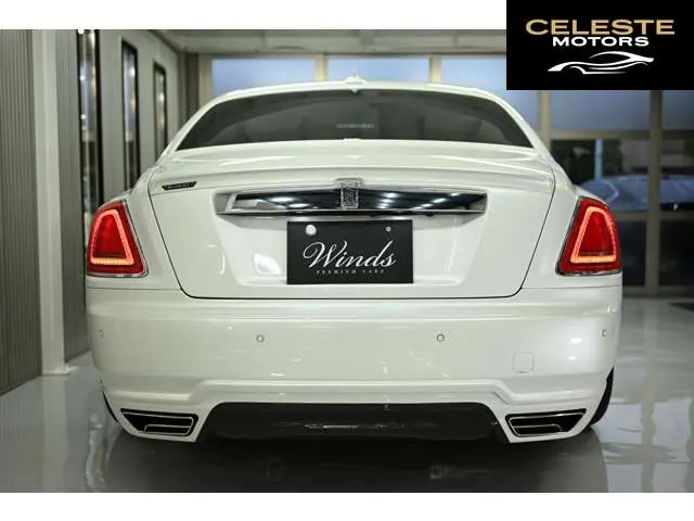 ROLLS-ROYCE Ghost 2016 — photo 3 sur 8